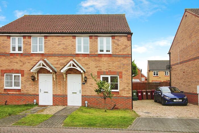 3 Bedroom Semi-Detached House For Sale In Connaught Road, Scunthorpe, DN15
