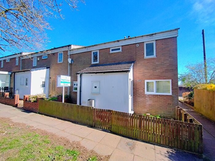 3 Bedroom End Terrace House To Rent In Warrensway, Woodside, Telford, TF7