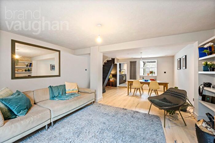 3 Bedroom Terraced House For Sale In College Street, Brighton, East Sussex, BN2