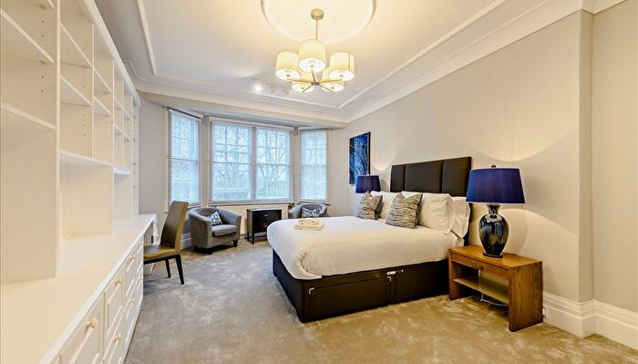 4 Bedroom Flat To Rent In Strathmore Court, Park Road, London, NW8