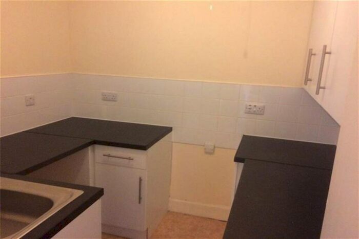 1 Bedroom Flat To Rent In Dundee Street, EH11