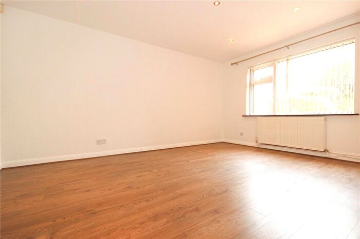 2 Bedroom Bungalow For Sale In Westover Road, Bristol, BS9