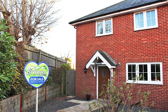 3 Bedroom End Terrace House For Sale In Bishops Road, Farnham, Surrey, GU9