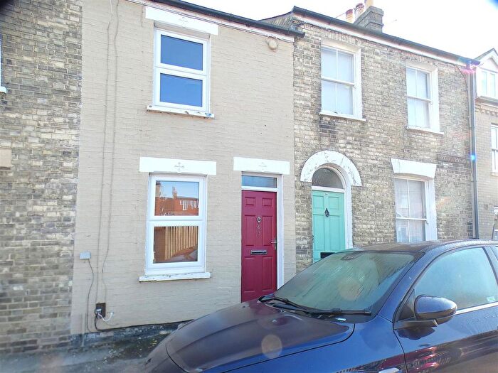 2 Bedroom Terraced House To Rent In Malta Road, Cambridge, CB1