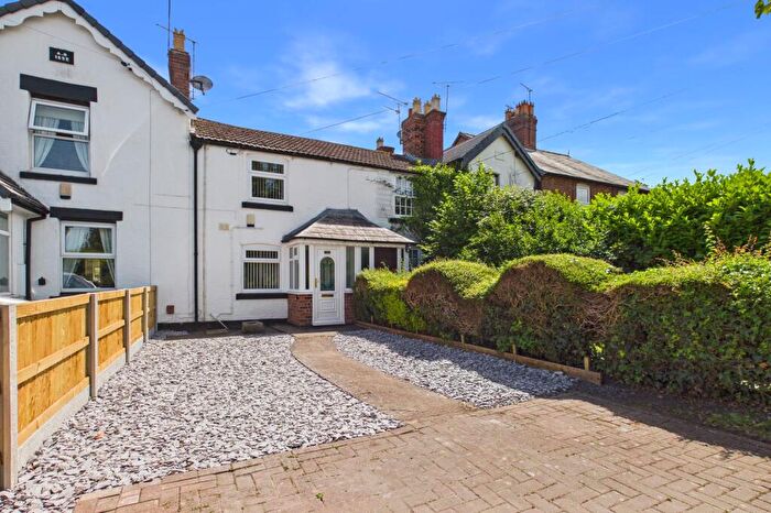 2 Bedroom Terraced House For Sale In Heath Road, Upton, CH2
