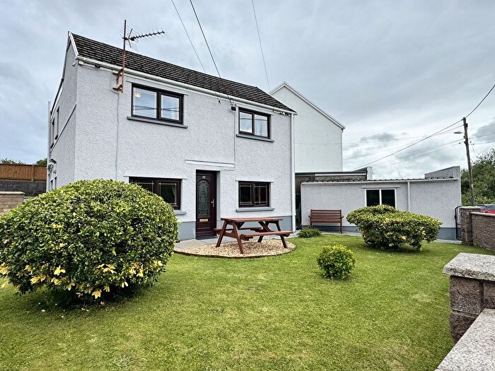 2 Bedroom Detached House For Sale In New Road, Gwaun Cae Gurwen, Ammanford, Carmarthenshire., SA18
