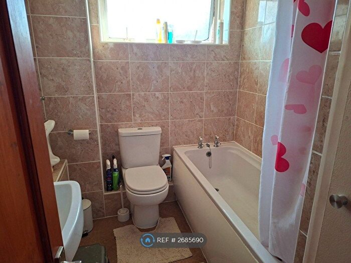 3 Bedroom Semi Detached House To Rent In Alwins Court, Bristol, BS30