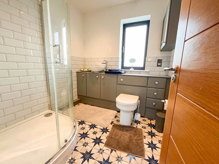 5 Bedroom Detached House For Sale In Woodholme, Kirby Lane, Leicester., LE9