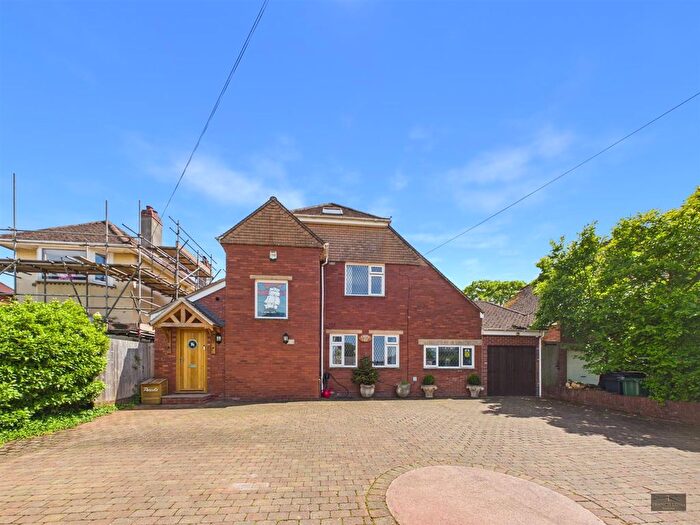 4 Bedroom Property For Sale In Hill Barton Road, Exeter, EX1