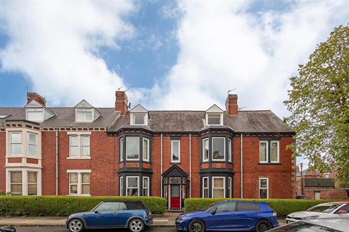 2 Bedroom Flat For Sale In Grosvenor Place, Jesmond, Newcastle Upon Tyne, NE2