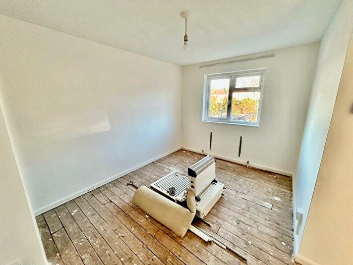 2 Bedroom Terraced House For Sale In Beaconsview Road, GL14