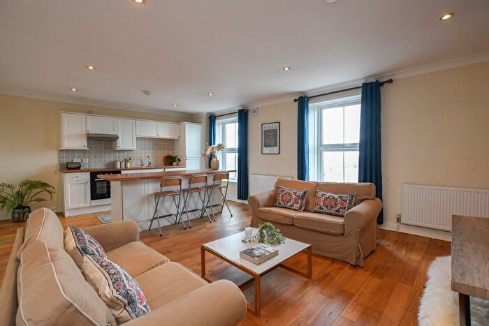 1 Bedroom Flat For Sale In Walmer Castle Road, Walmer, CT14