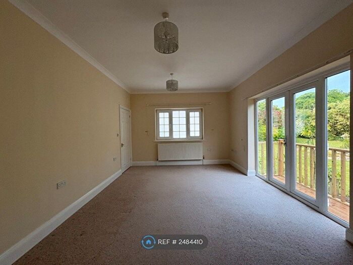 1 Bedroom Bungalow To Rent In Owermoigne, Dorchester, Owermoigne, DT2