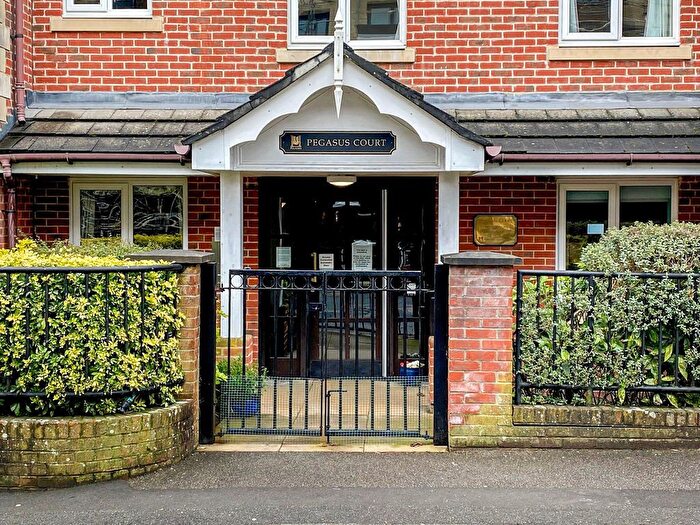 1 Bedroom Flat For Sale In Stafford Road, Caterham Valley - Retirement Flat, CR3