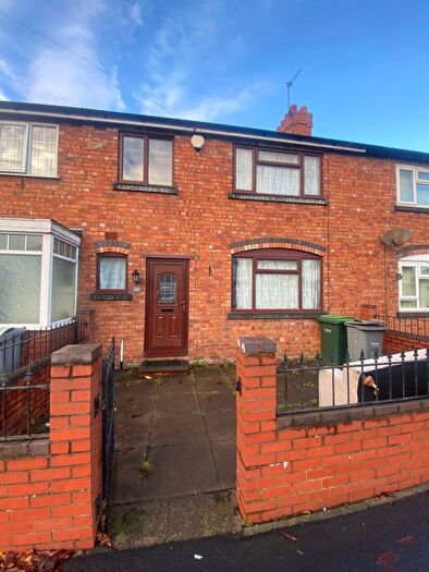 3 Bedroom Terraced House For Sale In Upper Church Lane, Tipton, DY4