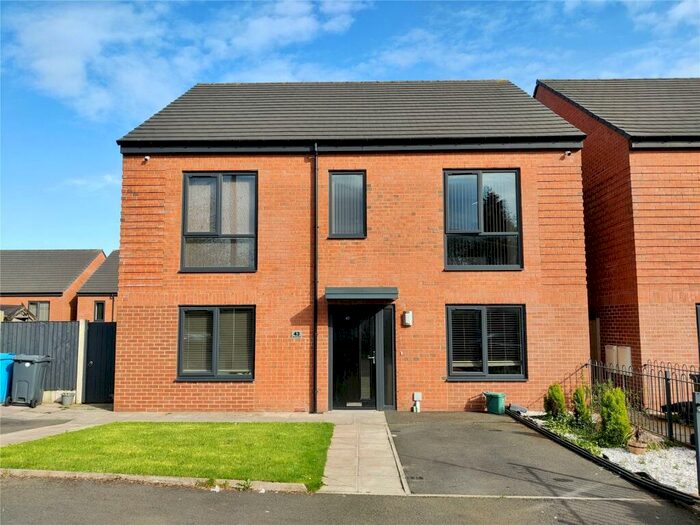 Houses for sale in Oldham, Greater Manchester