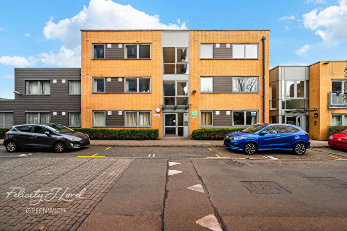 1 Bedroom Apartment To Rent In Deals Gateway, London, SE13