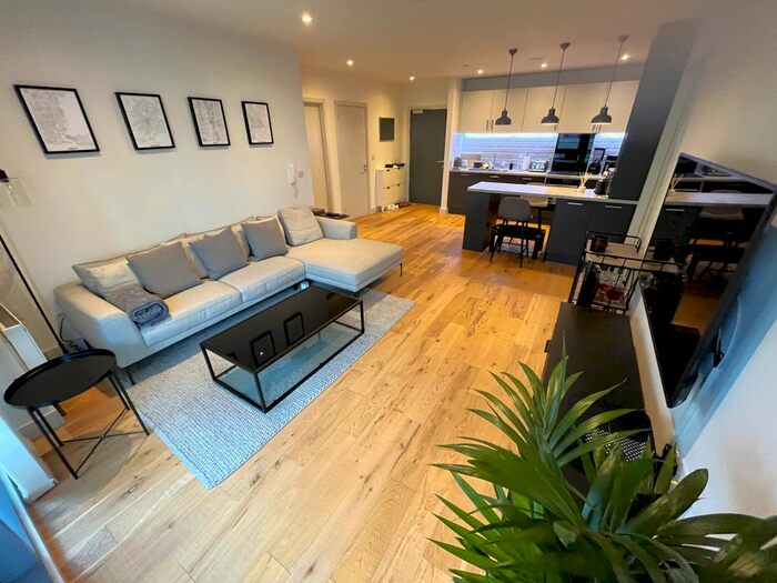 2 Bedroom Flat To Rent In Vesta Street, Manchester, M4