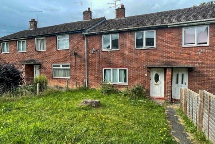 3 Bedroom Terraced House To Rent In Coed Aben, Wrecsam, LL13