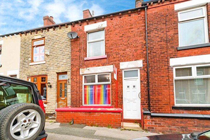 3 Bedroom Terraced House For Sale In Vernon Street, Bolton, Lancashire, BL4