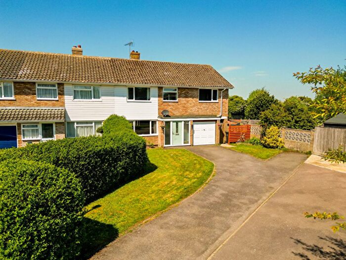 4 Bedroom Semi-Detached House For Sale In Court Close, Princes Risborough, HP27
