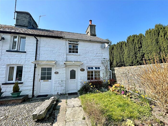 2 Bedroom Terraced House To Rent In Church Street, Rhayader, Powys, LD6