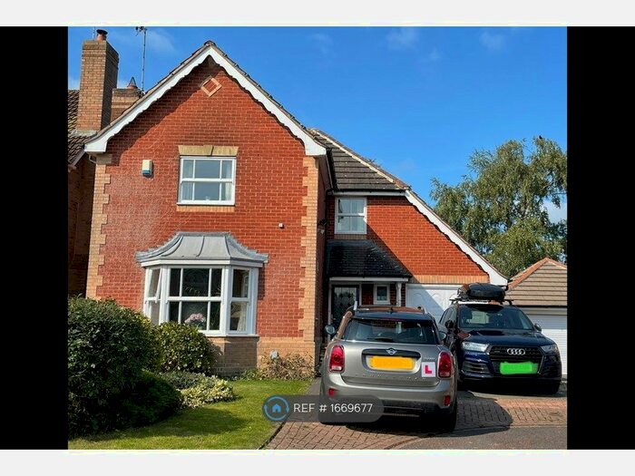 4 Bedroom Detached House To Rent In Long Crag View, Harrogate, HG3
