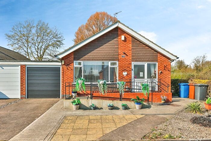 2 Bedroom Detached Bungalow For Sale In Friesland Drive, Sandiacre, Nottingham, NG10