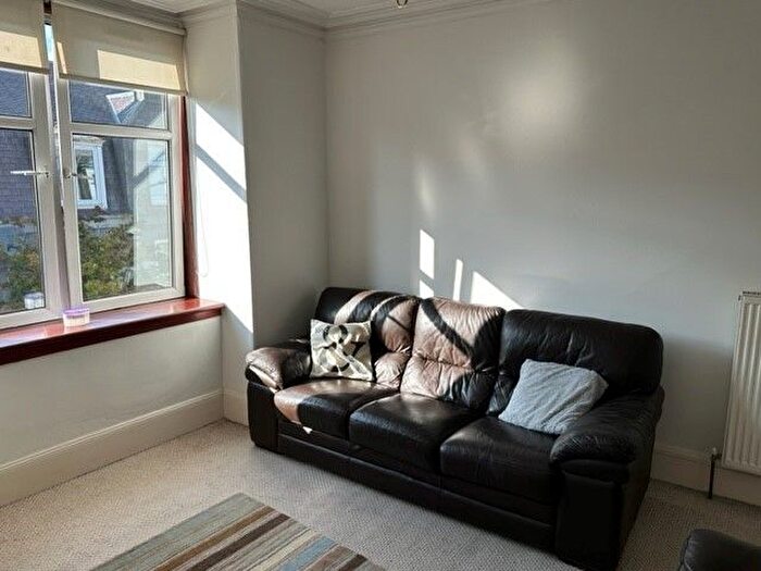 1 Bedroom Flat To Rent In Wallfield Crescent, Rosemount, Aberdeen, AB25