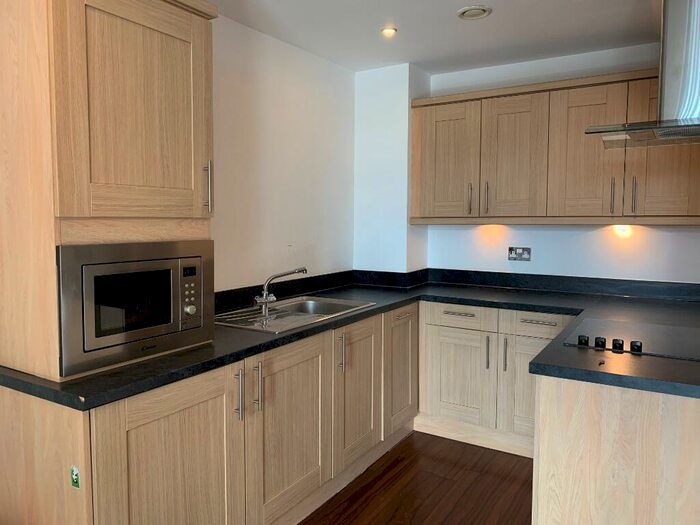 1 Bedroom Flat To Rent In Milton Street, Sheffield, S1