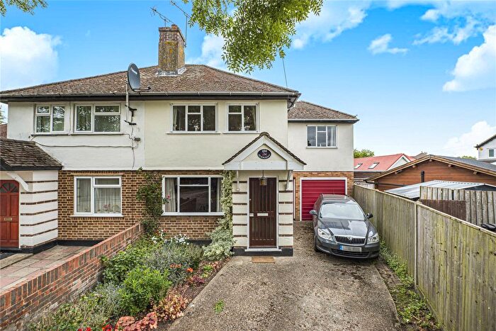 4 Bedroom Semi-detached House For Sale In Woking, Surrey, GU21