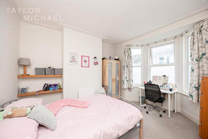 4 Bedroom Terraced House To Rent In Bentham Road, Brighton, BN2