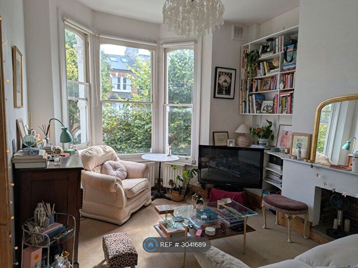 1 Bedroom Flat To Rent In Mercers Road, London, N19