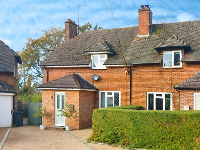 3 Bedroom Semi-Detached House For Sale In Coopers Wood, London Road, Handcross, RH17