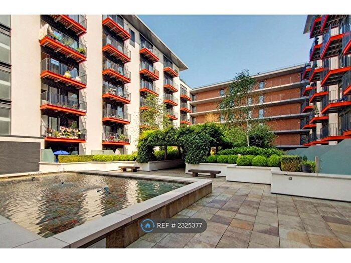 1 Bedroom Flat To Rent In Warehouse Court, London, SE18