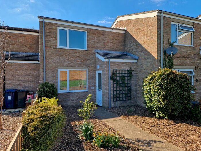 2 Bedroom Terraced House To Rent In Whitton Close, Cambridge, CB24