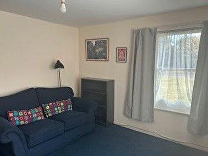 2 Bedroom Flat To Rent In Brewster Place, St Andrews, Fife, KY16