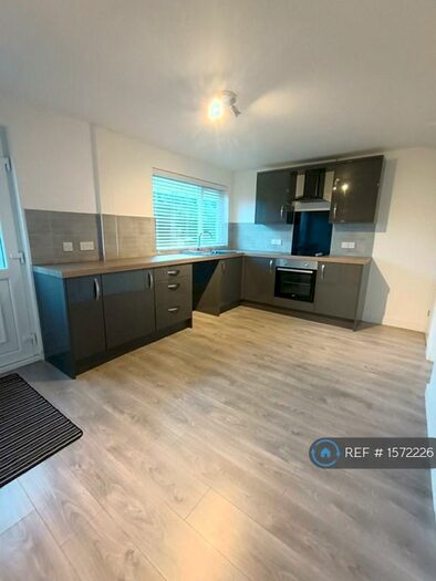 3 Bedroom Terraced House To Rent In Kinniside Place, Cleator Moor, CA25