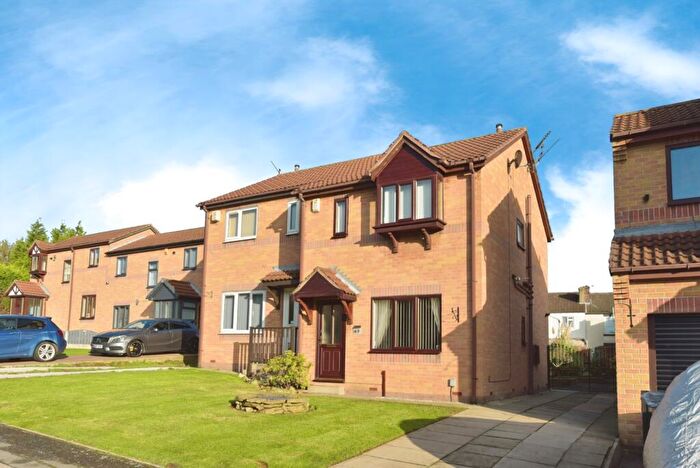 3 Bedroom Semi Detached House For Sale In Bear Tree Road, Parkgate, Rotherham, South Yorkshire, S62