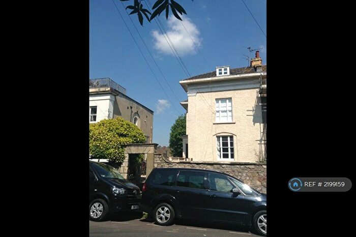 3 Bedroom Flat To Rent In Aberdeen Road, Bristol, BS6