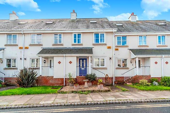 3 Bedroom Terraced House To Rent In Mariners Quay, Littlehampton, BN17