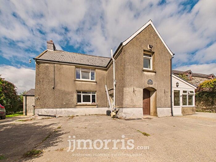 4 Bedroom Detached House For Sale In Efailwen, Clynderwen, SA66