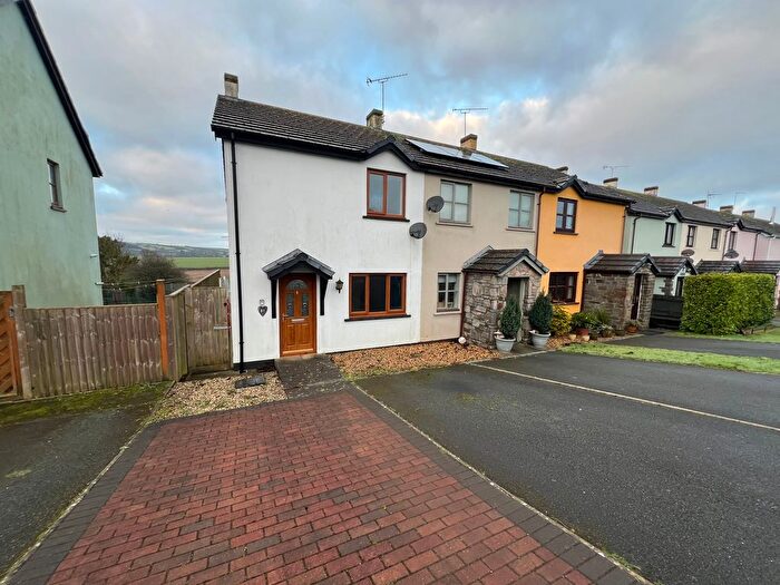 3 Bedroom Terraced House For Sale In Parklands, St. Florence, Tenby, SA70