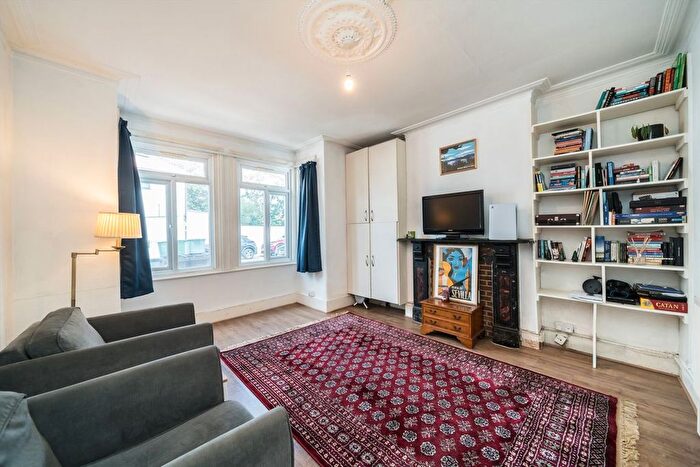 1 Bedroom Flat To Rent In Norfolk Road, Colliers Wood, SW19
