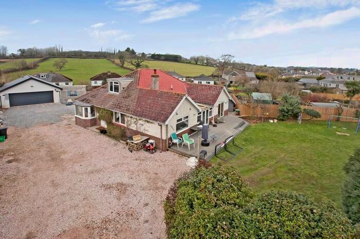4 Bedroom Detached House For Sale In Totnes Road, Ipplepen, Newton Abbot TQ12