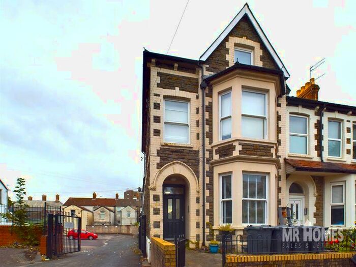 2 Bedroom Flat To Rent In Rawden Place Cardiff, CF11