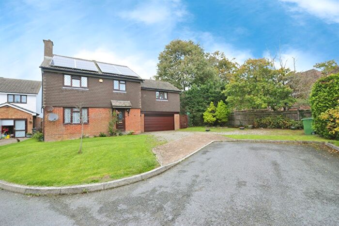 6 Bedroom Detached House For Sale In Crecy Close, St. Leonards-On-Sea, TN37