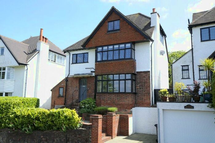 4 Bedroom Detached House To Rent In Mountside, Guildford, Surrey, GU2