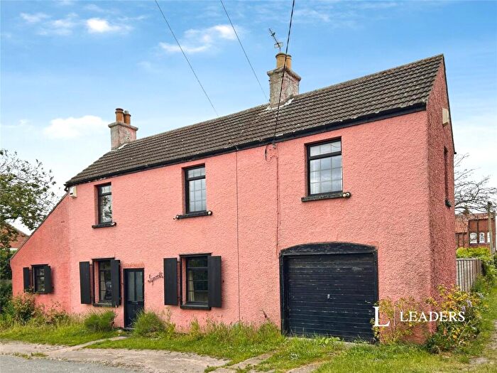 4 Bedroom House For Sale In Lyncroft Road, Pakefield, Lowestoft, NR33