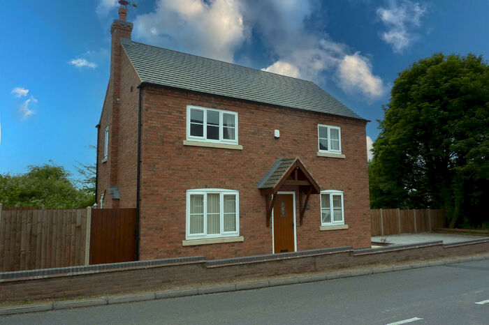 3 Bedroom Detached House To Rent In Ashby Road, Woodville, DE11